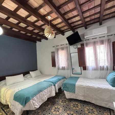 Vagamundos Hotel Тарифа Екстериор снимка