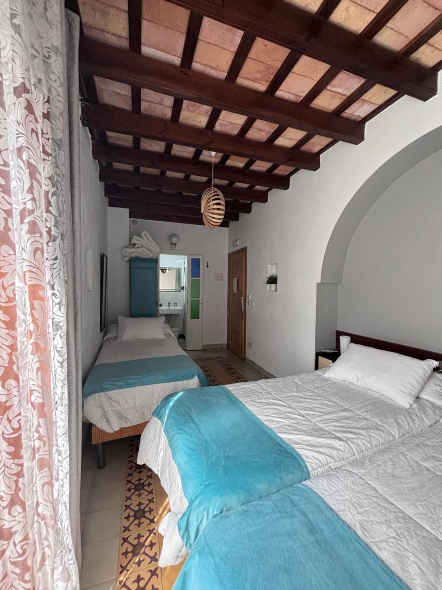Vagamundos Hotel Тарифа Екстериор снимка